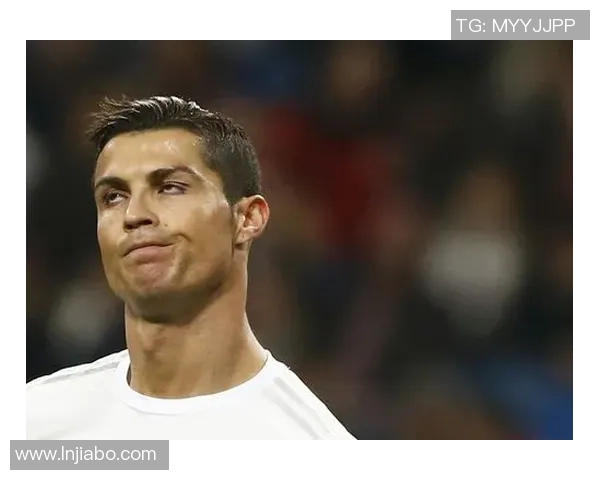 当足球球星遇上搞怪瞬间那些爆笑又可爱的表情合集 当足球球星遇上搞怪瞬间那些爆笑又可爱的表情合集