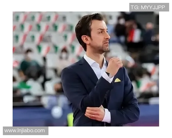 四号球衣的传奇球星：那些穿上四号球衣创造辉煌历史的足球巨星